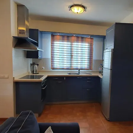 Brisa De Caleta De *